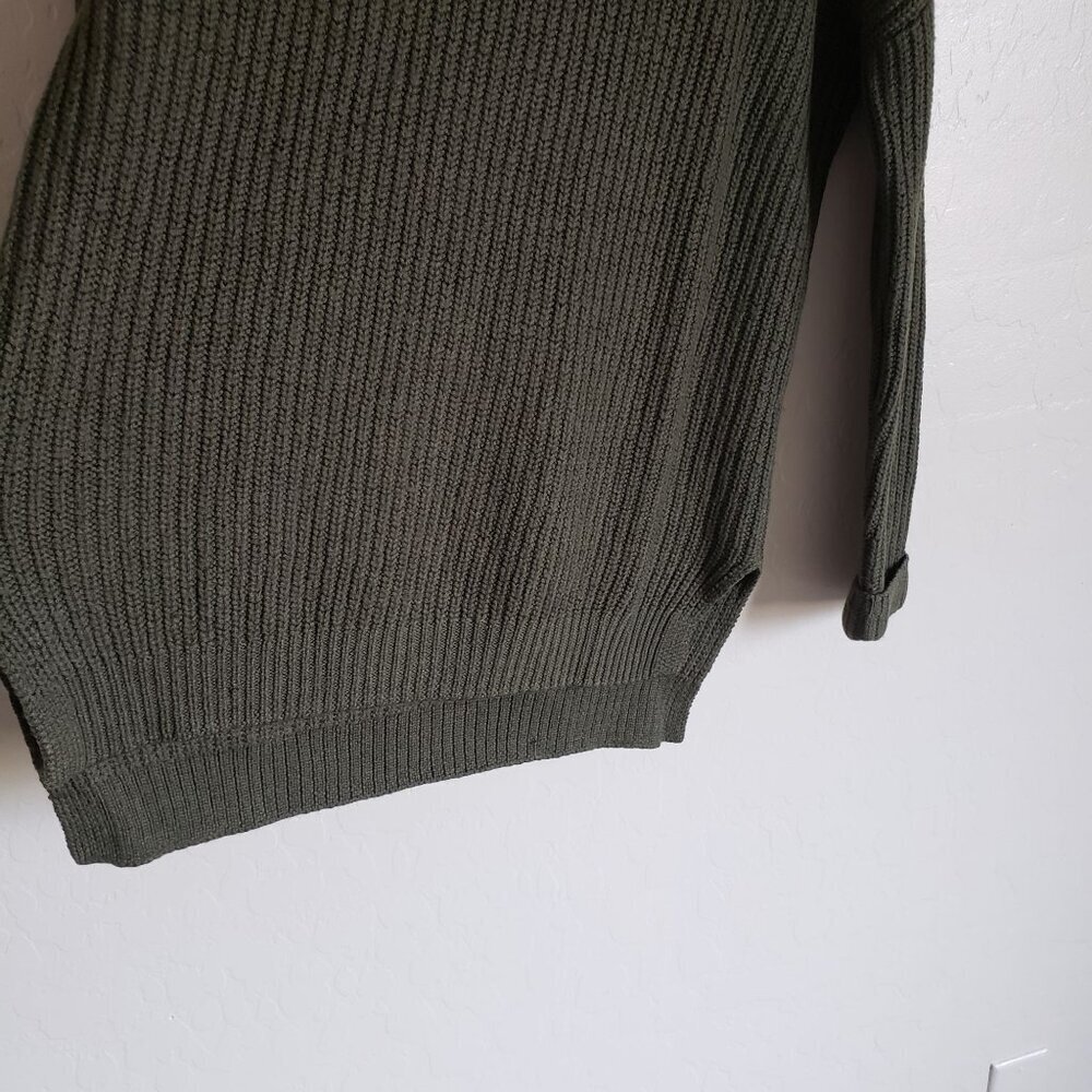 Alice + Olivia 100% Wool Knit Turtleneck Sweater Oversized Olive Green Womens XS - Picture 4 of 11